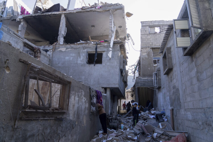 Israeli Forces Expand Ground Offensive Throughout Gaza